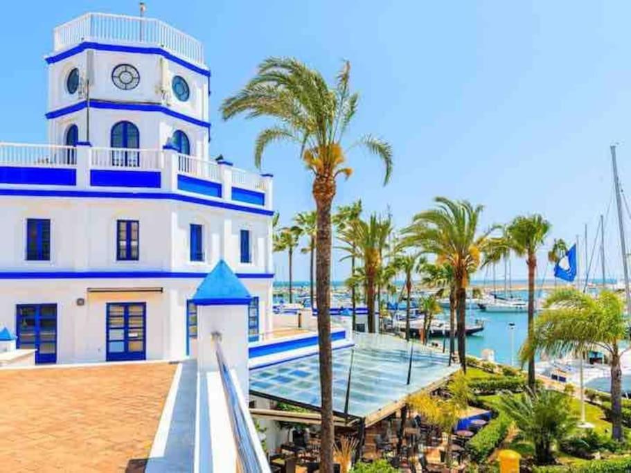 Lovely 1 Bedroom Apartment With Sea Views And Pool Estepona Exterior foto